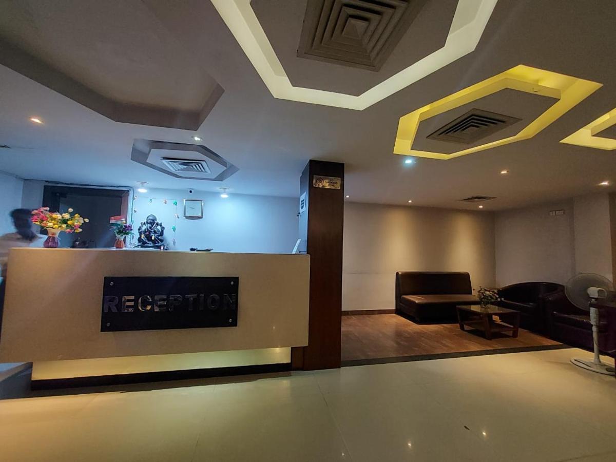 Orbit Hotel - Bagdogra Екстер'єр фото