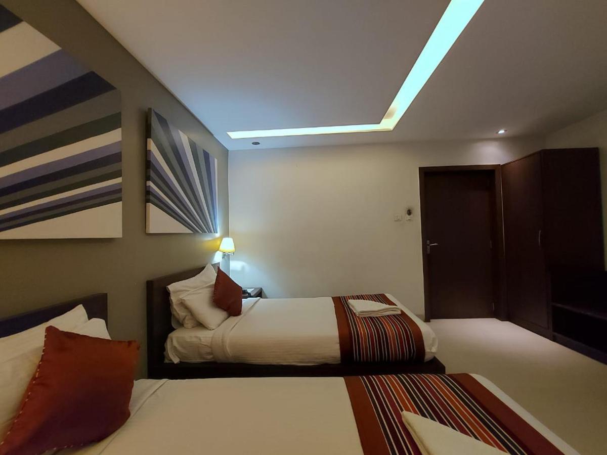 Orbit Hotel - Bagdogra Екстер'єр фото