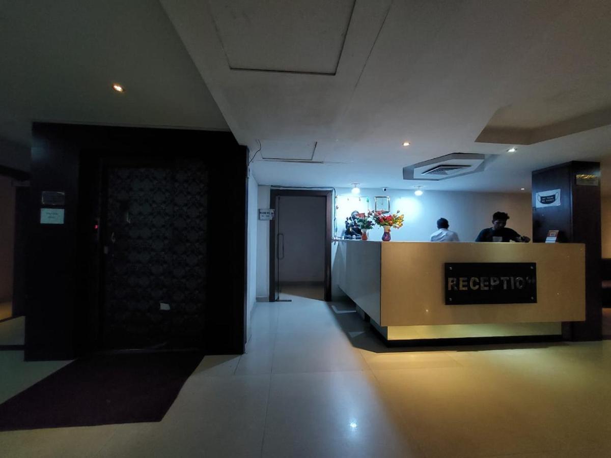 Orbit Hotel - Bagdogra Екстер'єр фото
