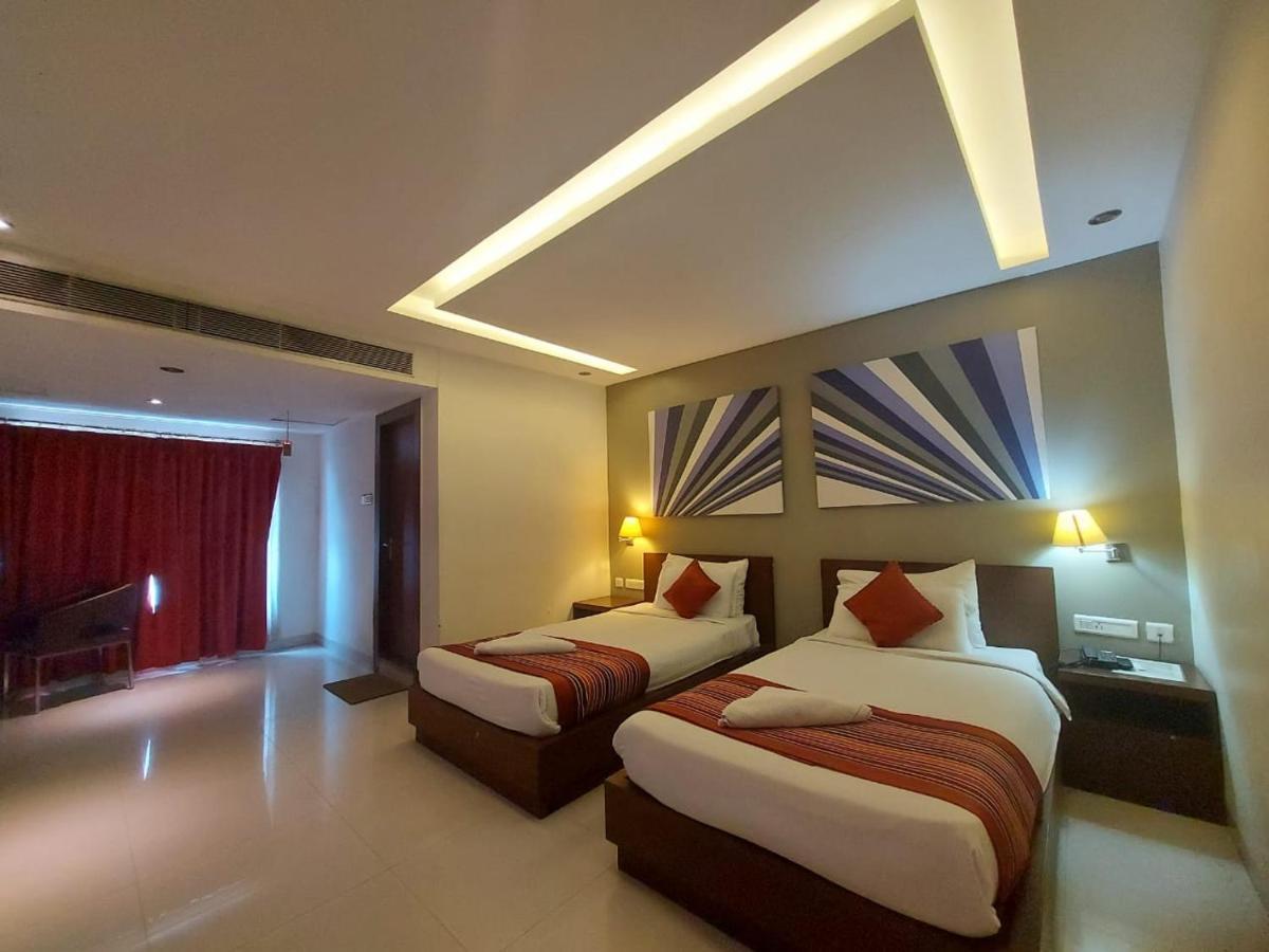 Orbit Hotel - Bagdogra Екстер'єр фото
